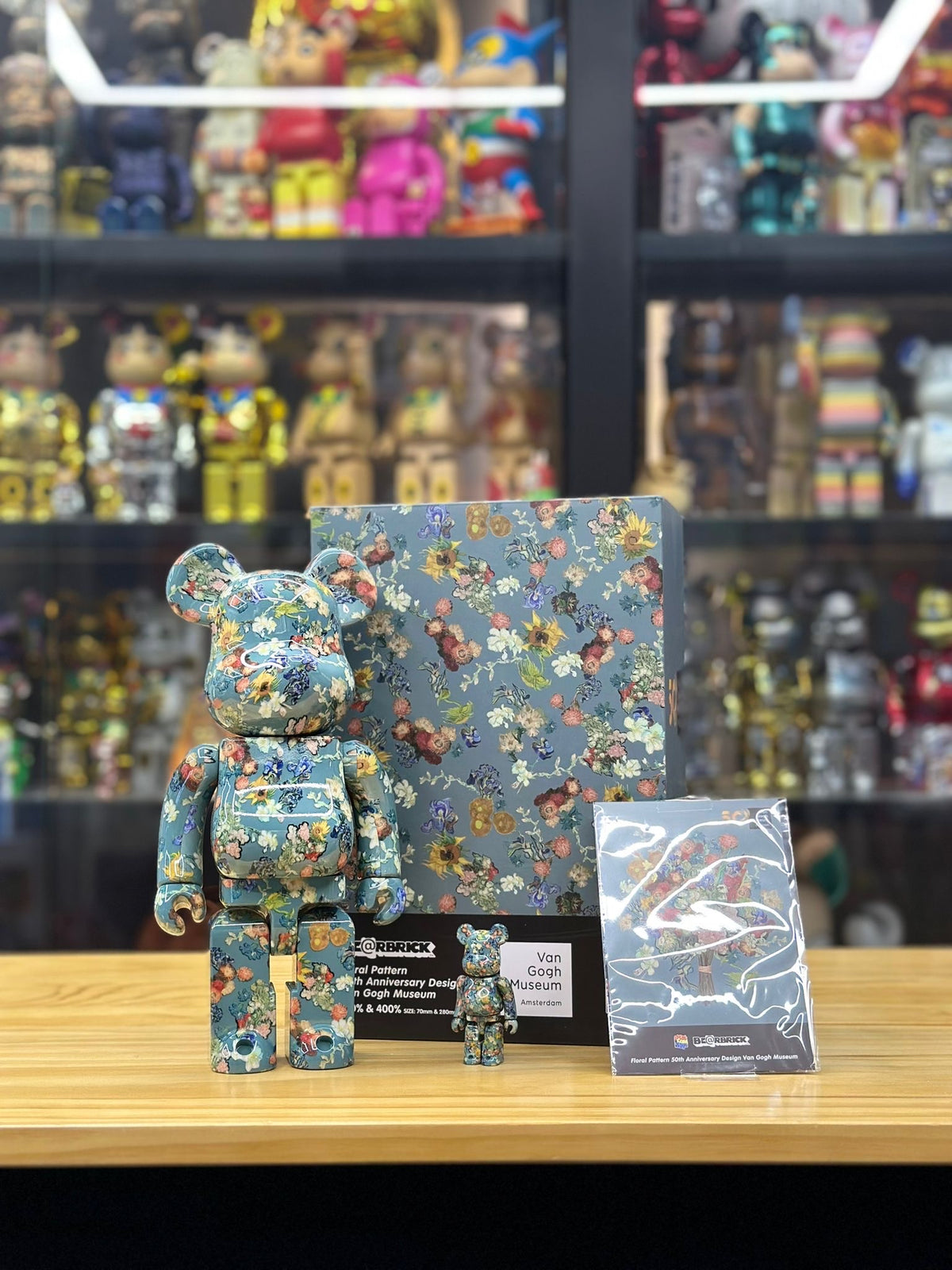 100% & 400% BE@RBRICK × Van Gogh Museum Floral Pattern 50th Anniversary Design Van Gogh Museum 梵高