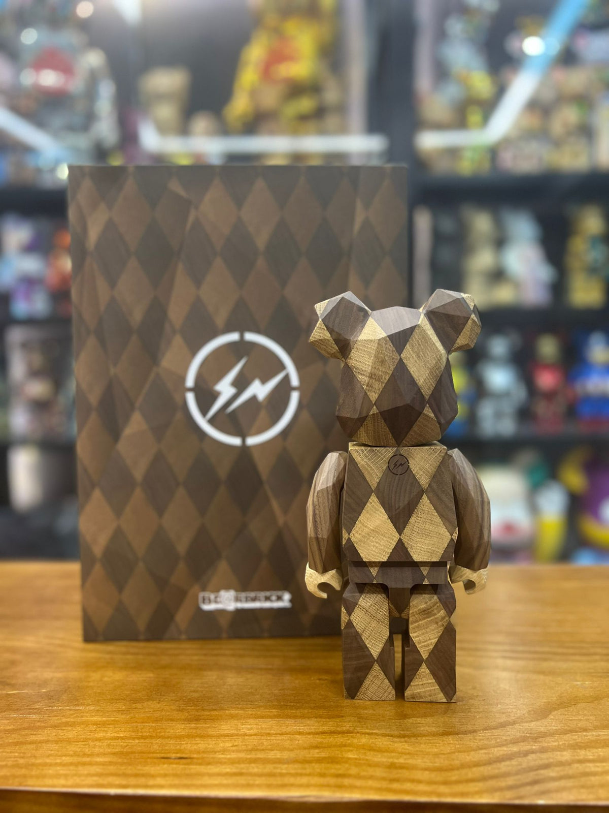 400％ BE@RBRICK カリモク fragmentdesign polygon-LATTICE PATTERN