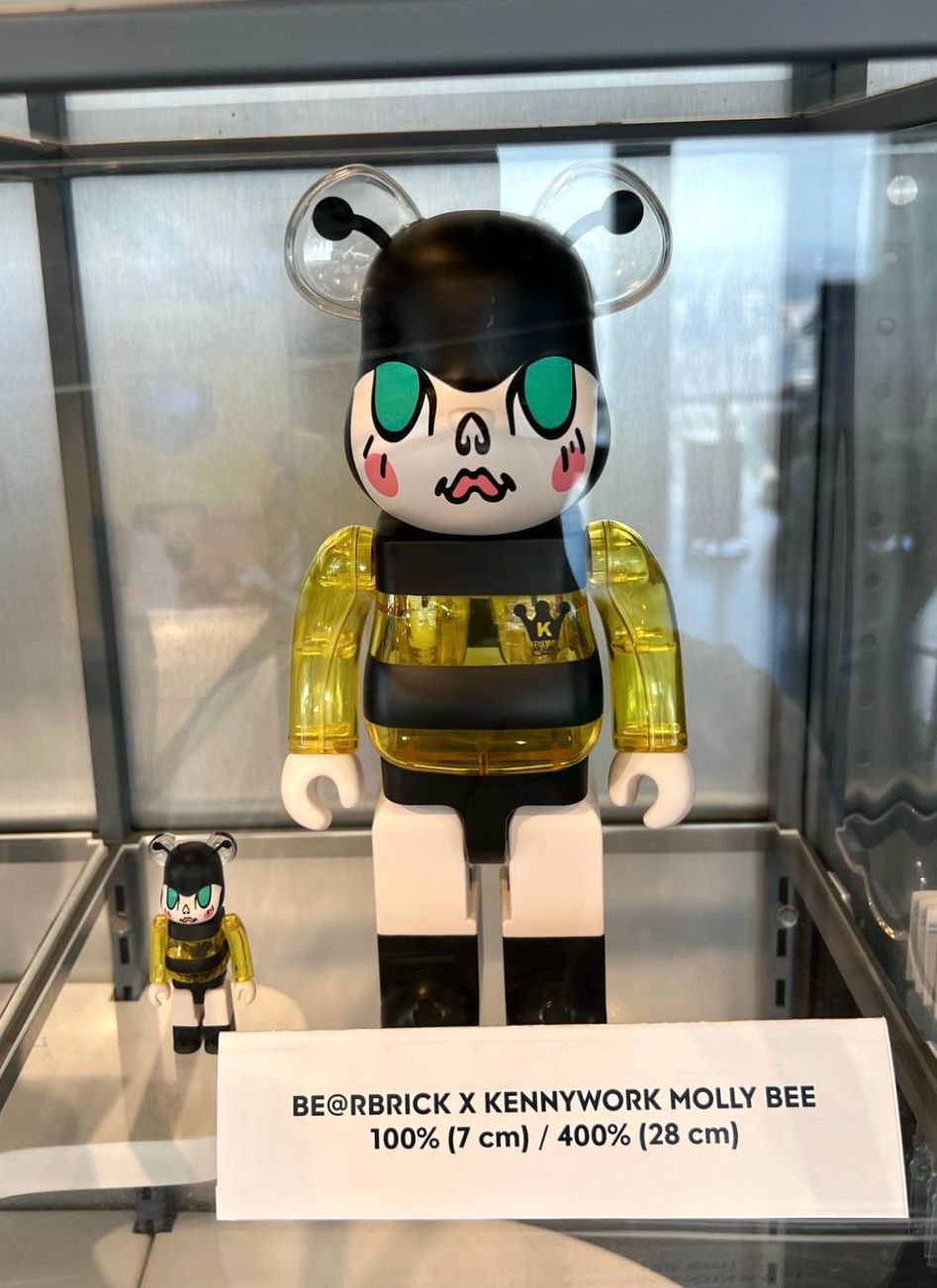 100% & 400% BE@RBRICK X KENNYWORK MOLLY BEE